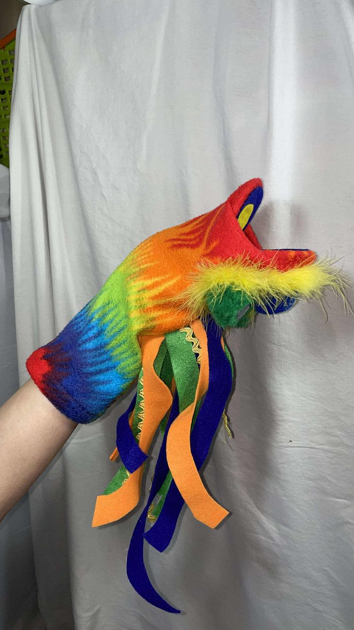 Customizable Dragon Puppet – Your Story, Your Magic, Your Dragon